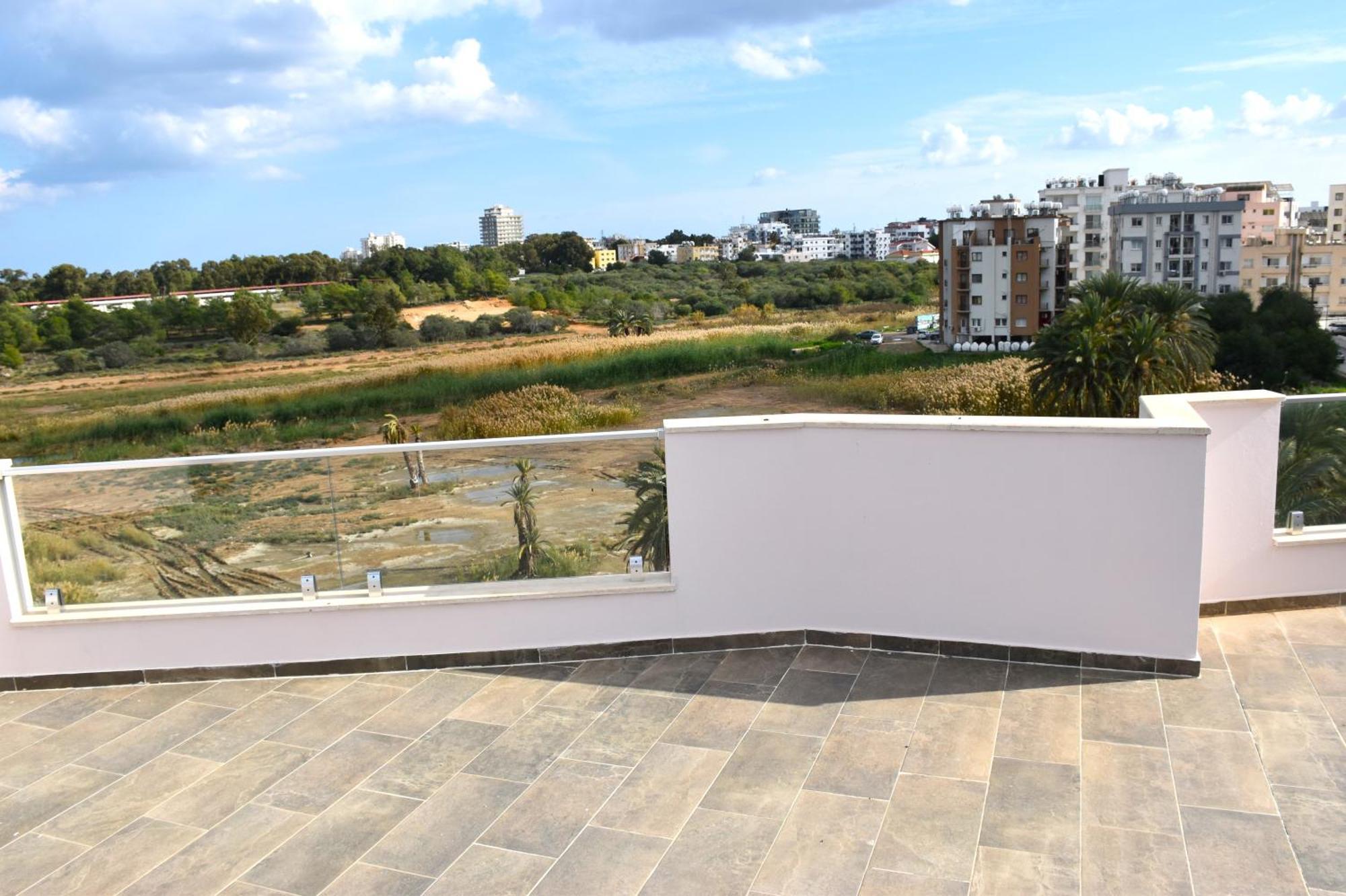شقة Panoramic Penthouse فاماغوستا المظهر الخارجي الصورة